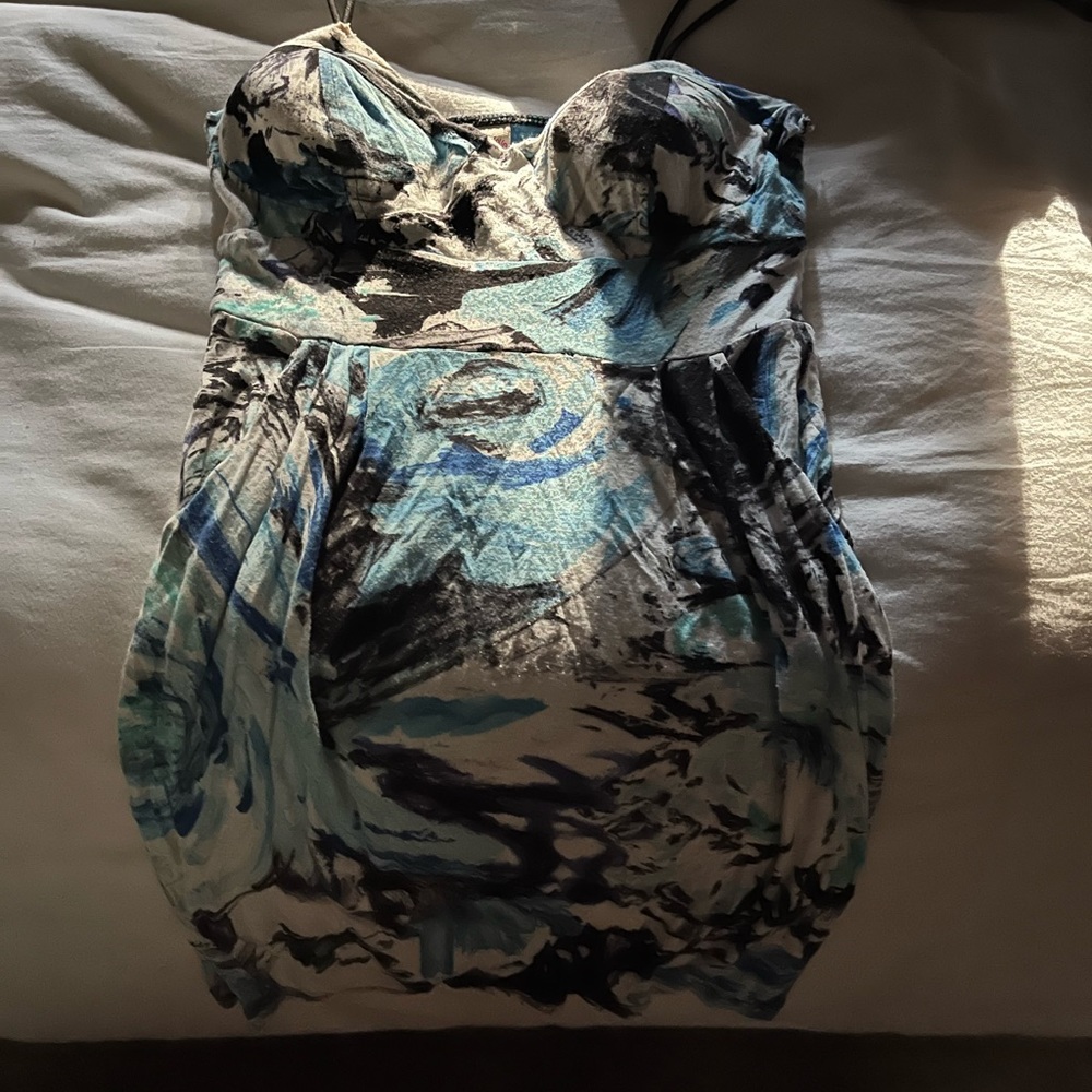 The cutest mini dress with pockets by Lucy love for a petite lady